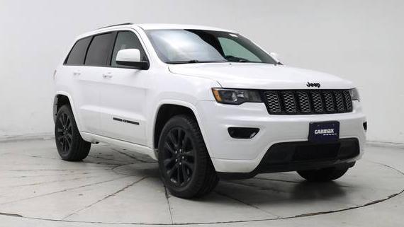 JEEP GRAND CHEROKEE 2017 1C4RJFAGXHC726834 image